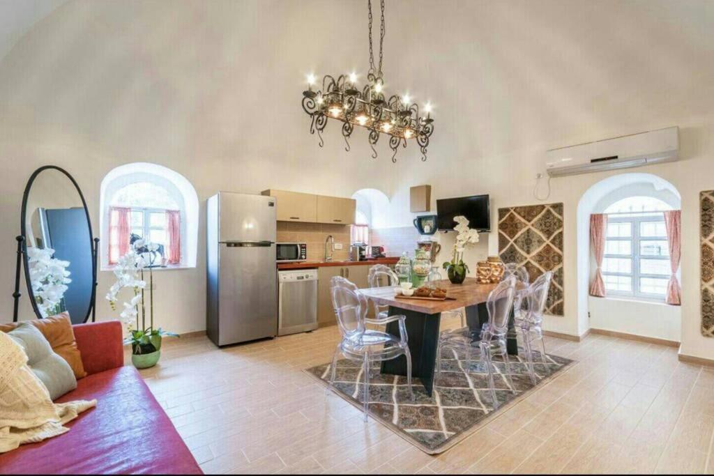 Private House 5 Bdr In Mamilla Up To 12 People ! Villa Kudüs Dış mekan fotoğraf